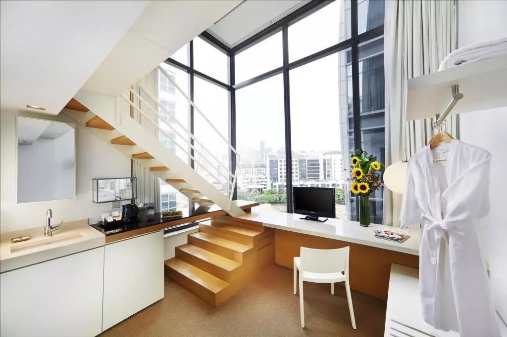 استودیو ام هتل